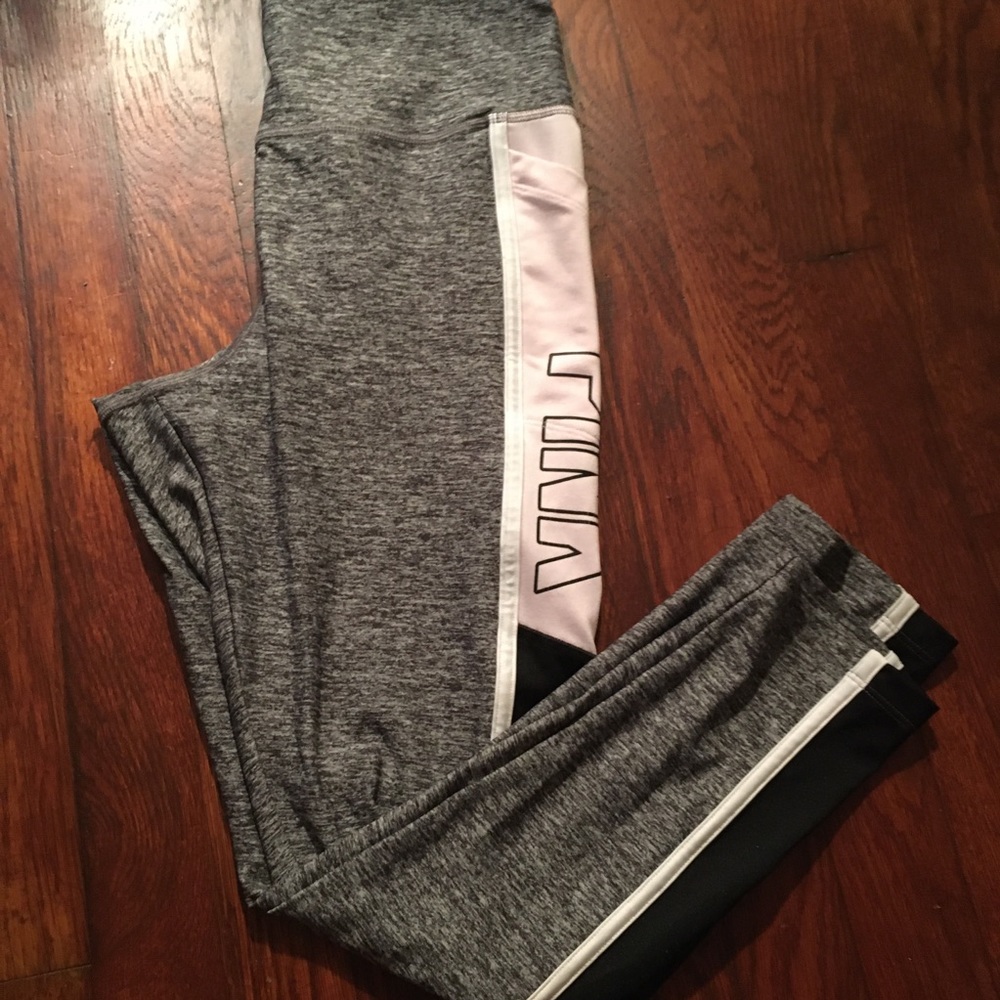 Victoria’s Secret PINK Ultimate Yoga Leggings